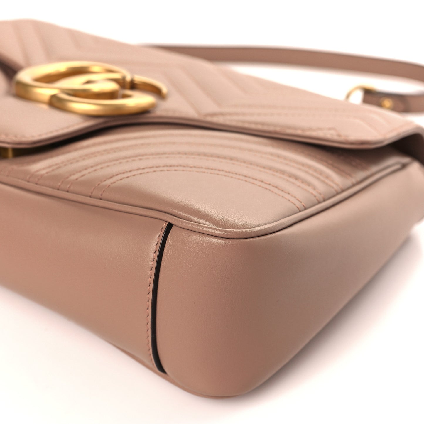 Calfskin Matelasse Medium GG Marmont Shoulder Bag Porcelain Rose