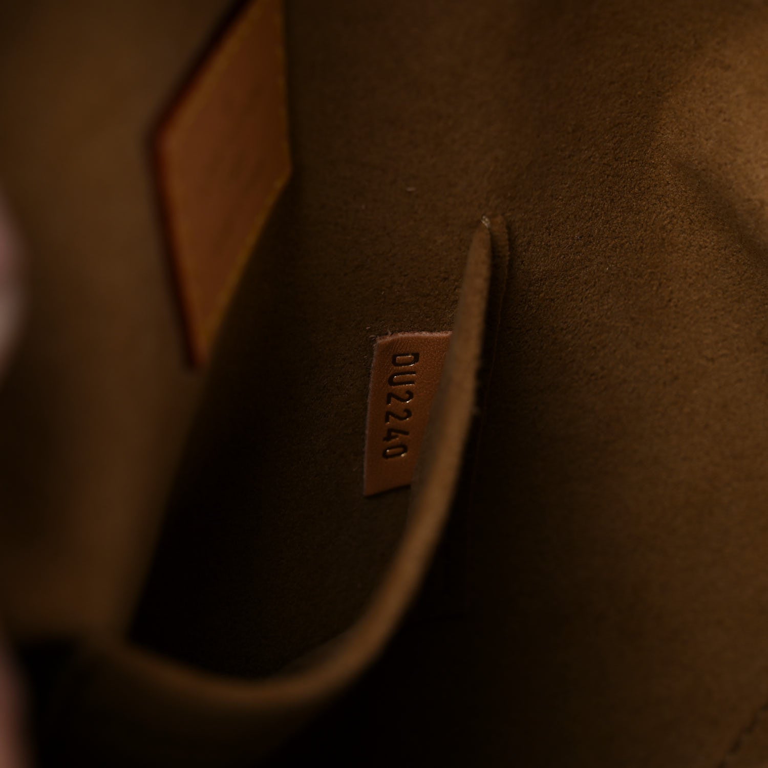Louis Vuitton Monogram Boite Chapeau Souple MM 7 of 10