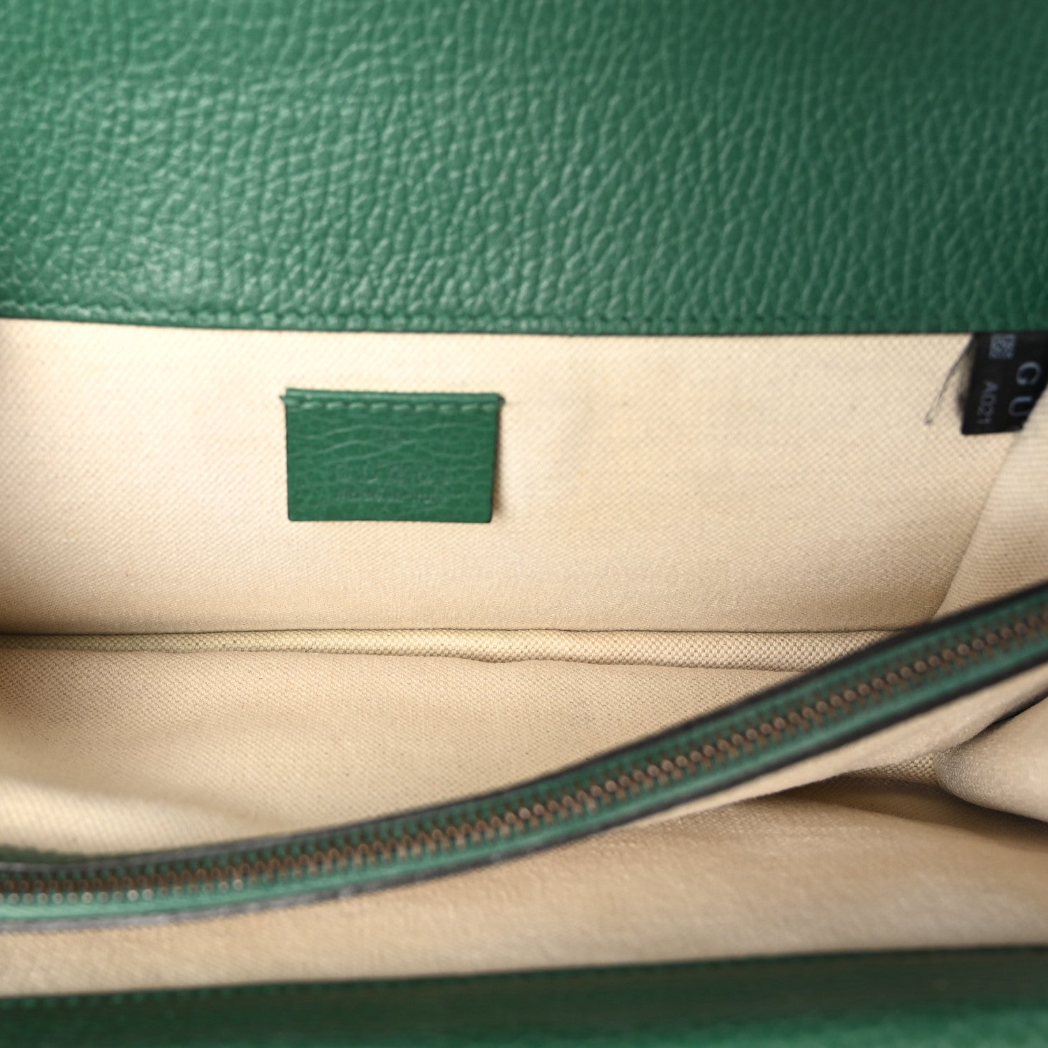 Gucci Pebbled Calfskin Small Dionysus Shoulder Bag Emerald 5 of 14