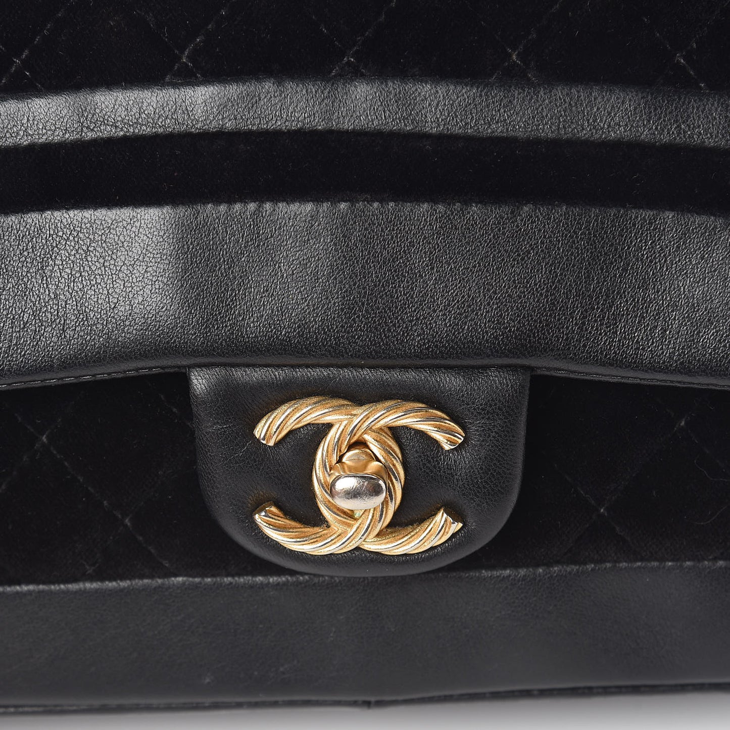 Metallic Lambskin Velvet Quilted Small Flap Black