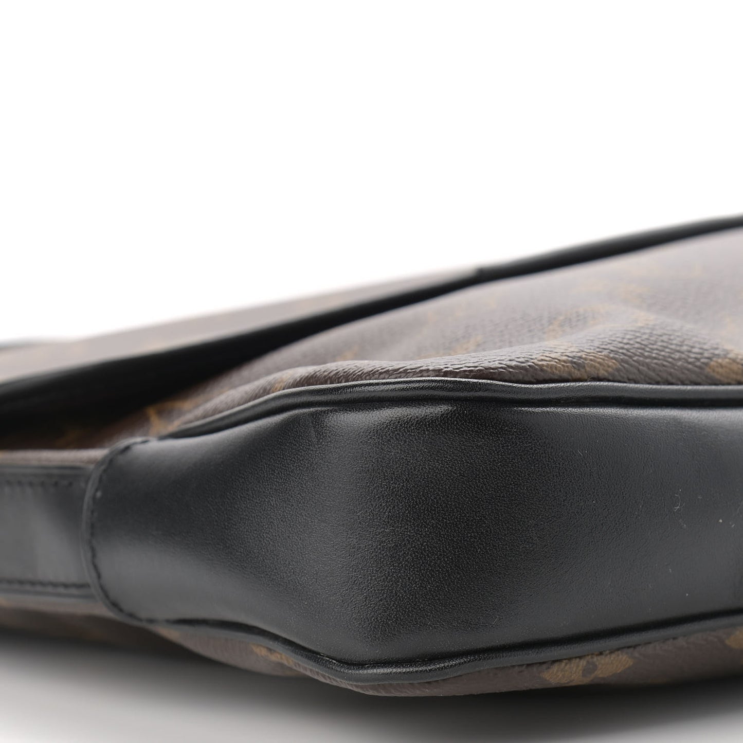Monogram Macassar Bass MM