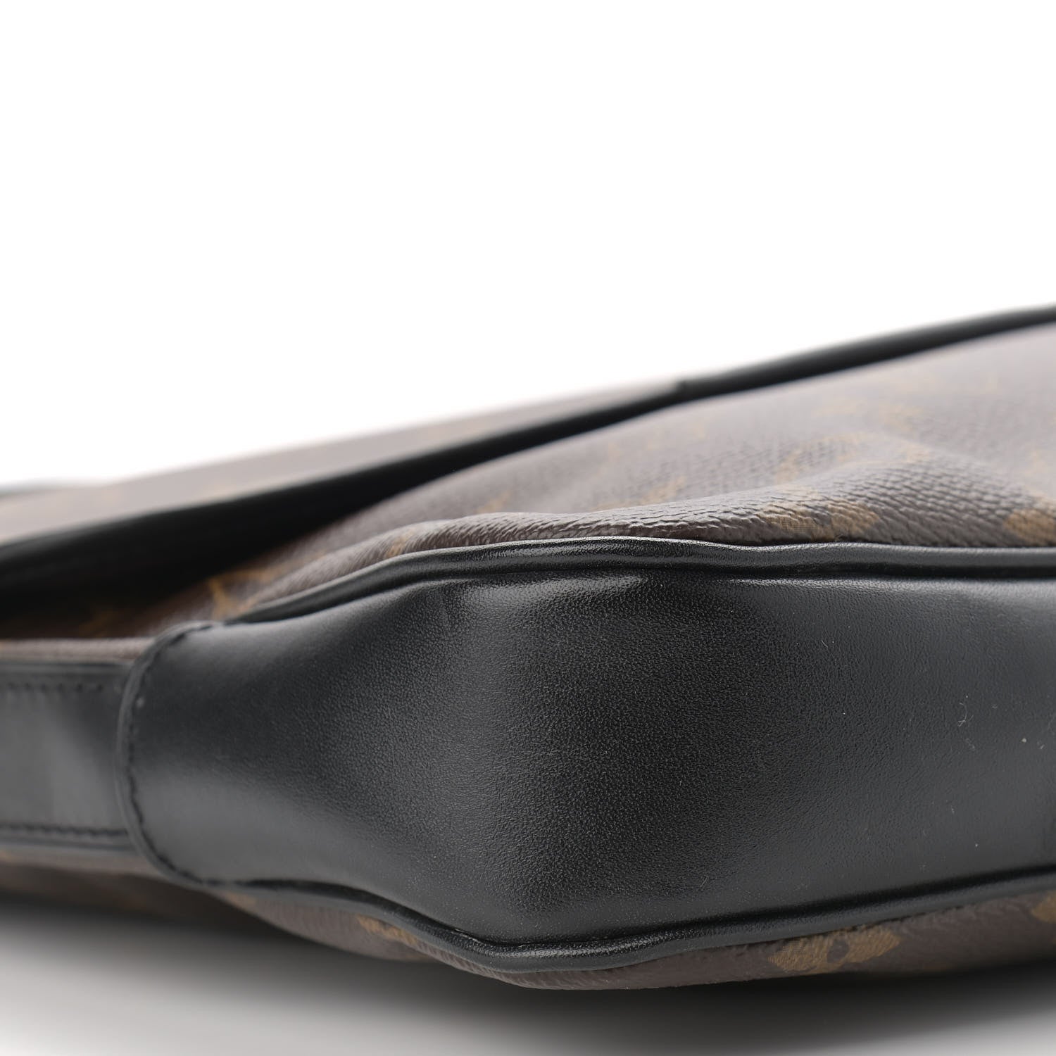 Louis Vuitton Monogram Macassar Bass MM 9 of 10