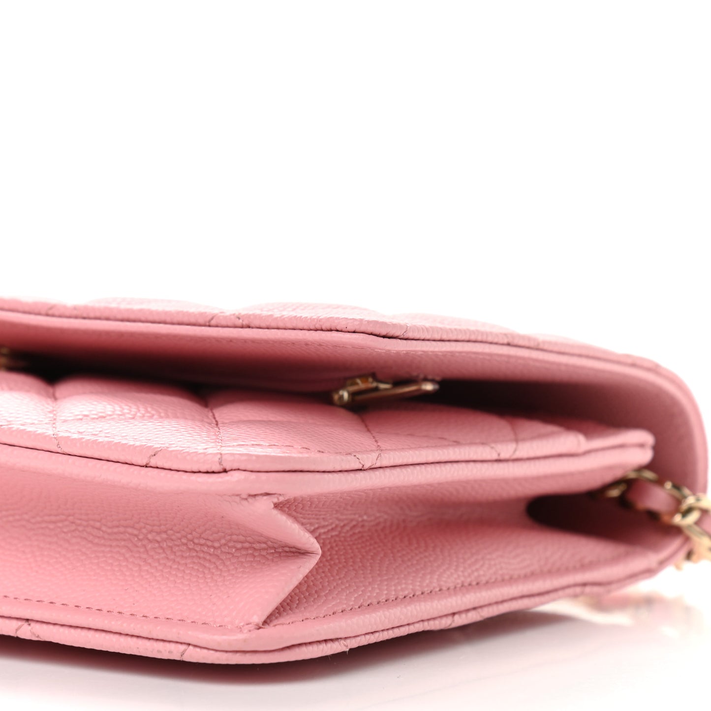 Caviar Quilted Wallet on Chain WOC Light Pink