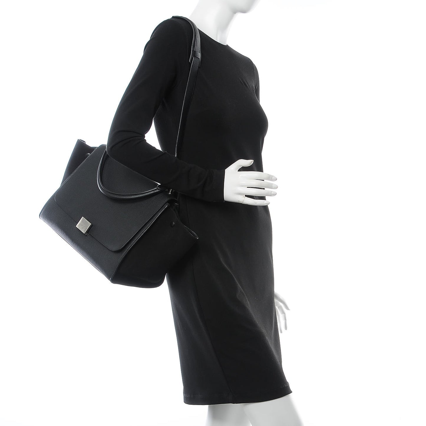 Drummed Calfskin Suede Medium Trapeze Black