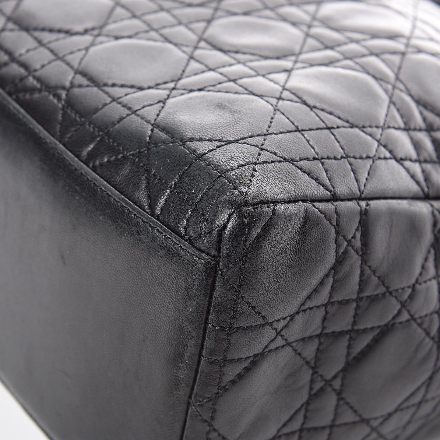 Lambskin Cannage Medium Lady Dior Black