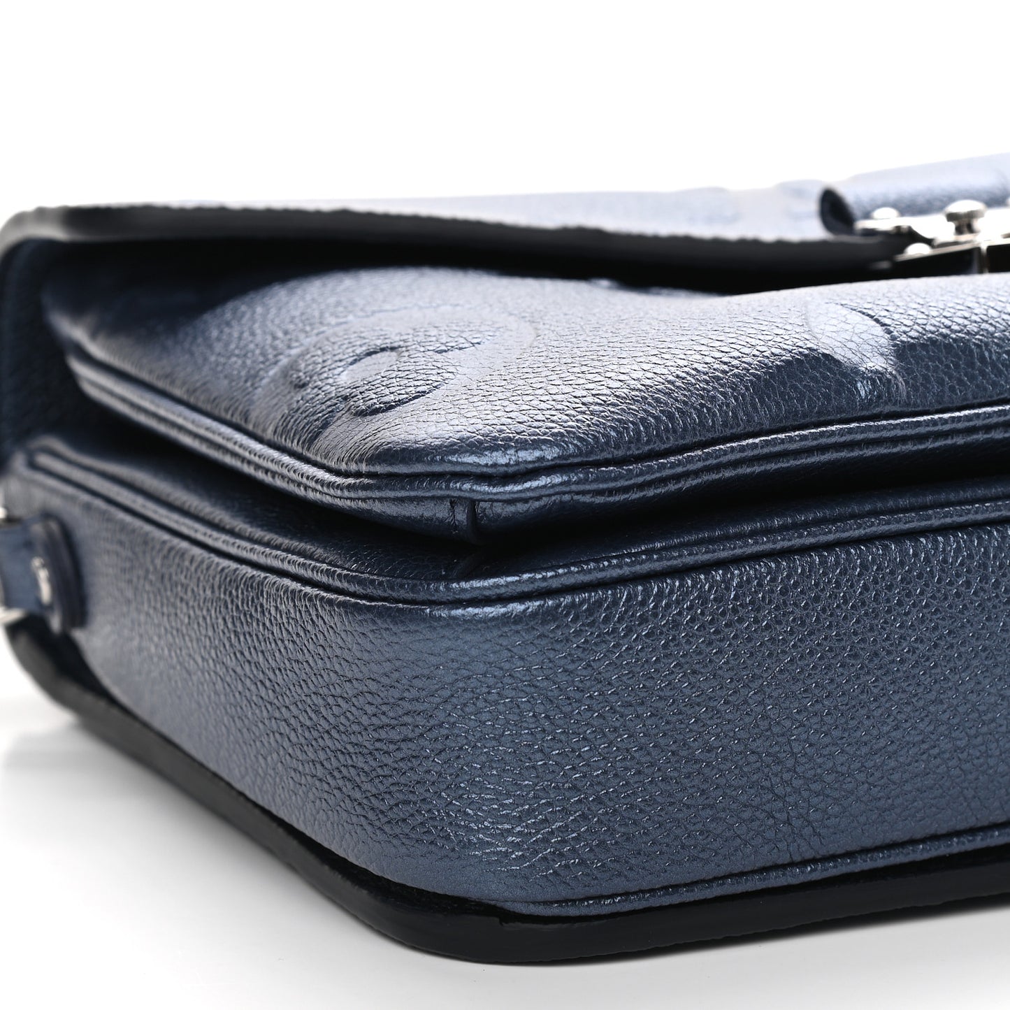 Metallic Empreinte Monogram Giant Pochette Metis Navy Nacre