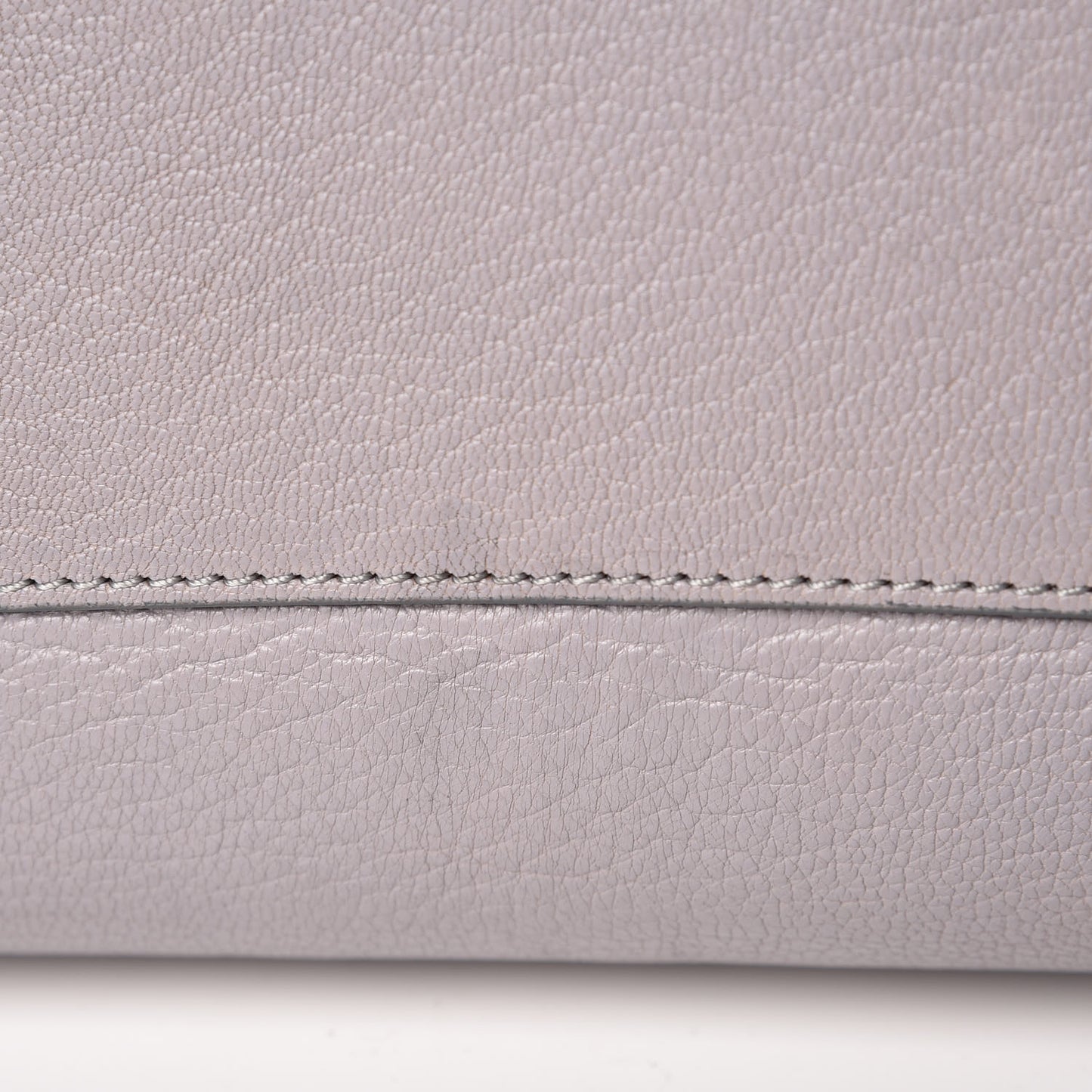 Sugar Goatskin Medium Antigona Pearl Grey