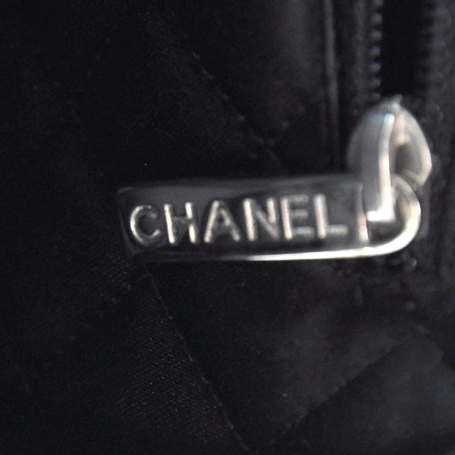 Chanel Patent Leather Kiss Lock Clutch Black Silver 10 of 12