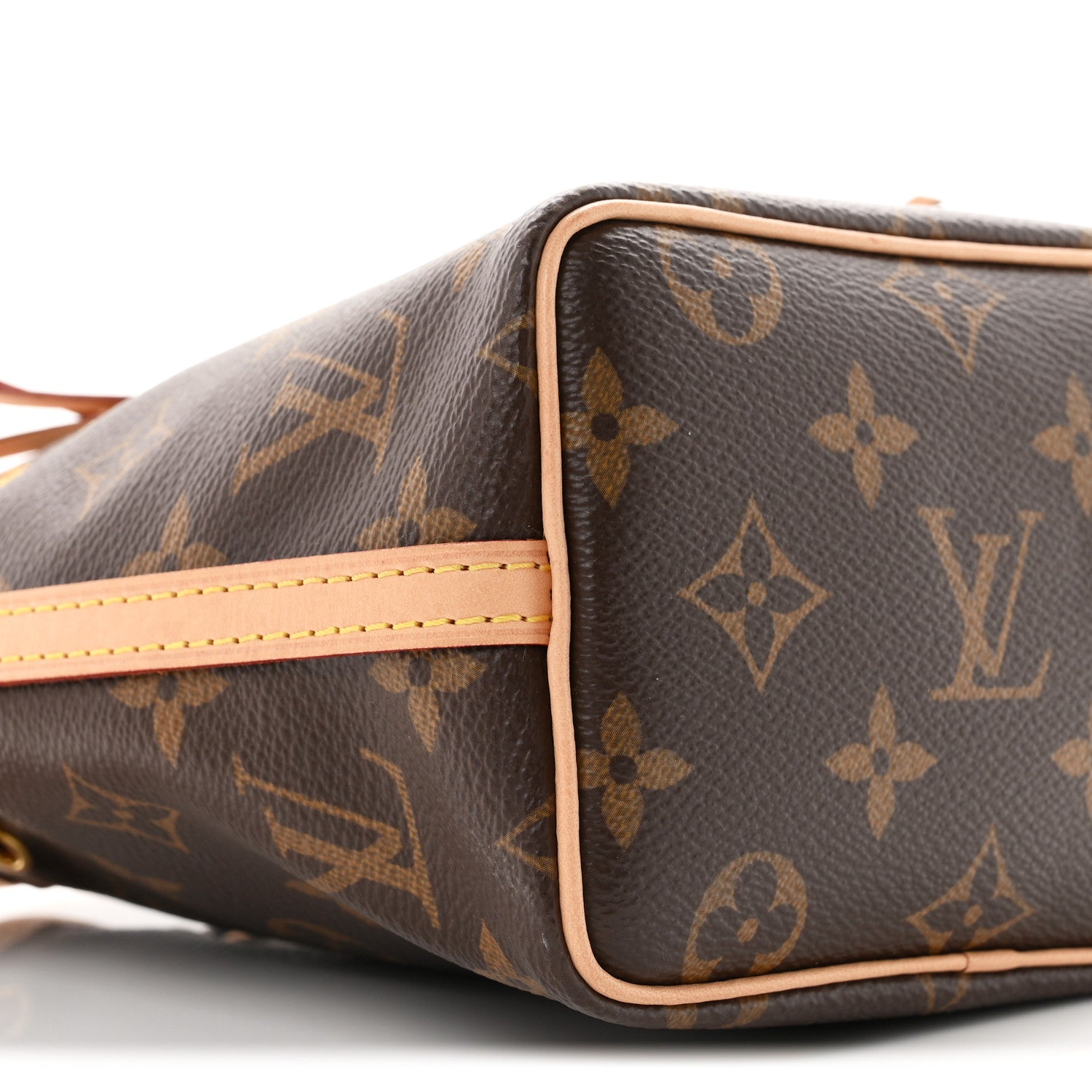 Louis Vuitton Monogram Nano Noe 8 of 9