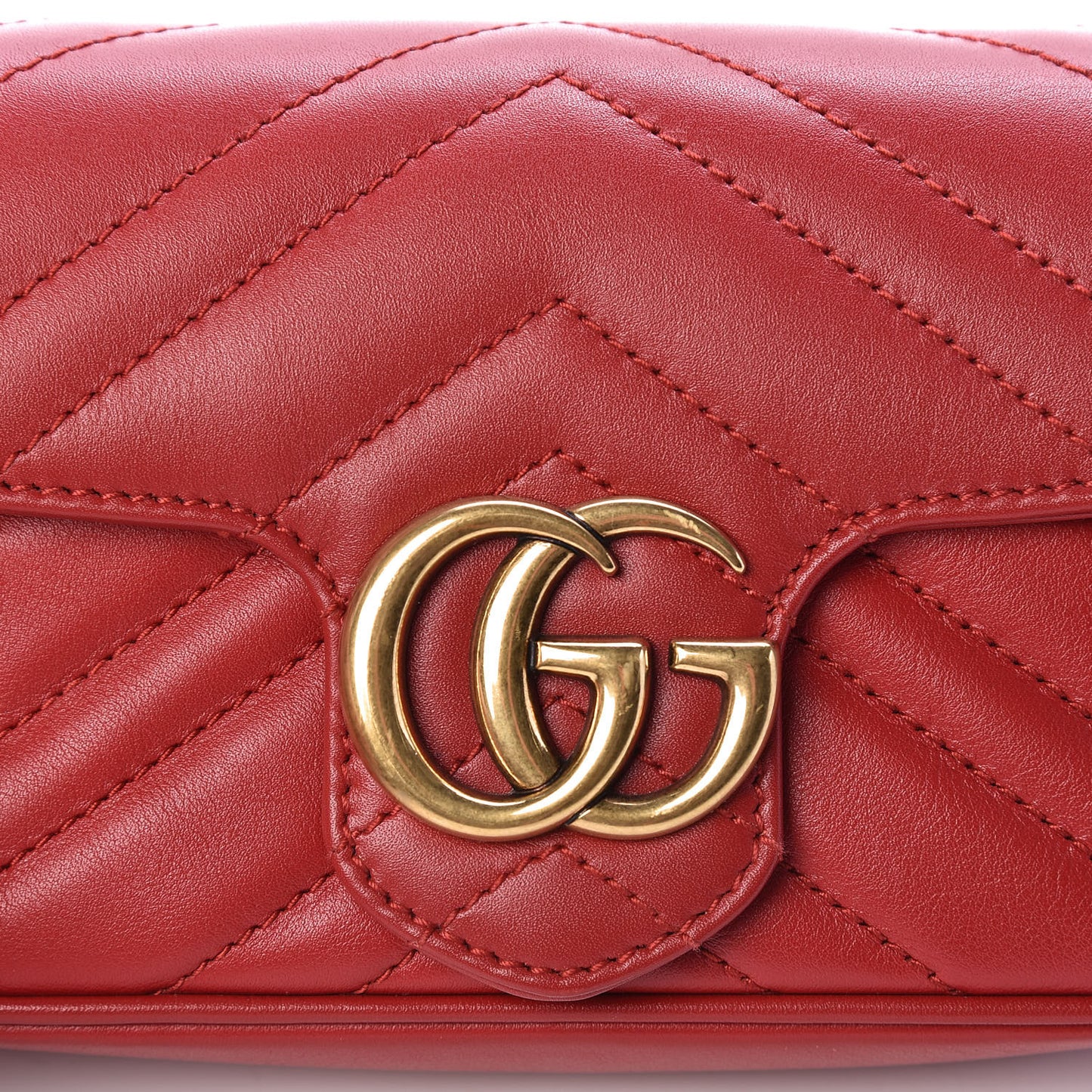 Calfskin Matelasse Super Mini GG Marmont Shoulder Bag Hibiscus Red