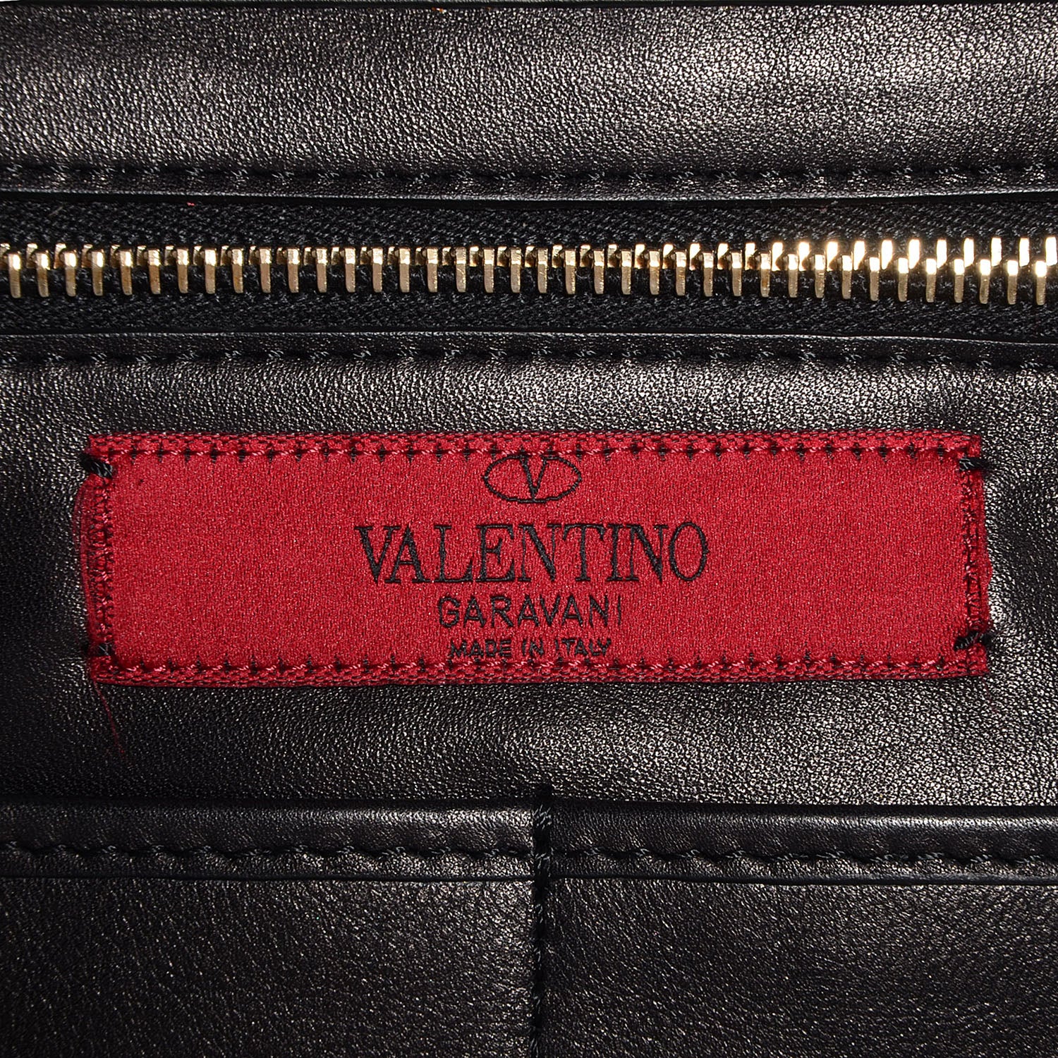 Valentino Garavani Vitello Medium Rockstud Tote Black 6 of 10