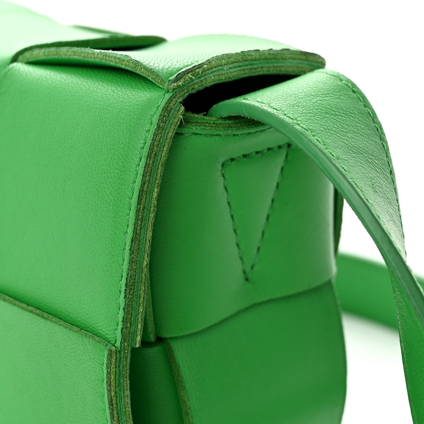 Lambskin Maxi Intrecciato Cassette Crossbody Bag Grass