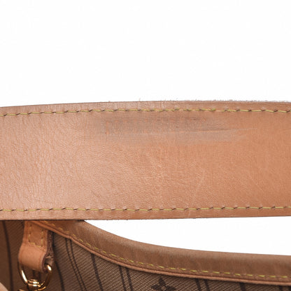 Louis Vuitton Monogram Delightful GM 9 of 17