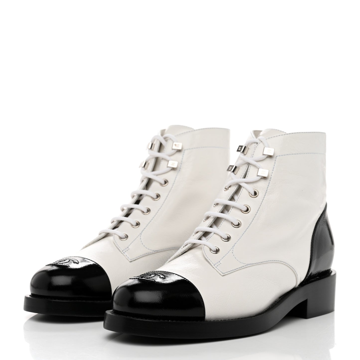Distressed Patent Cap Toe Combat Boots 40 White Black