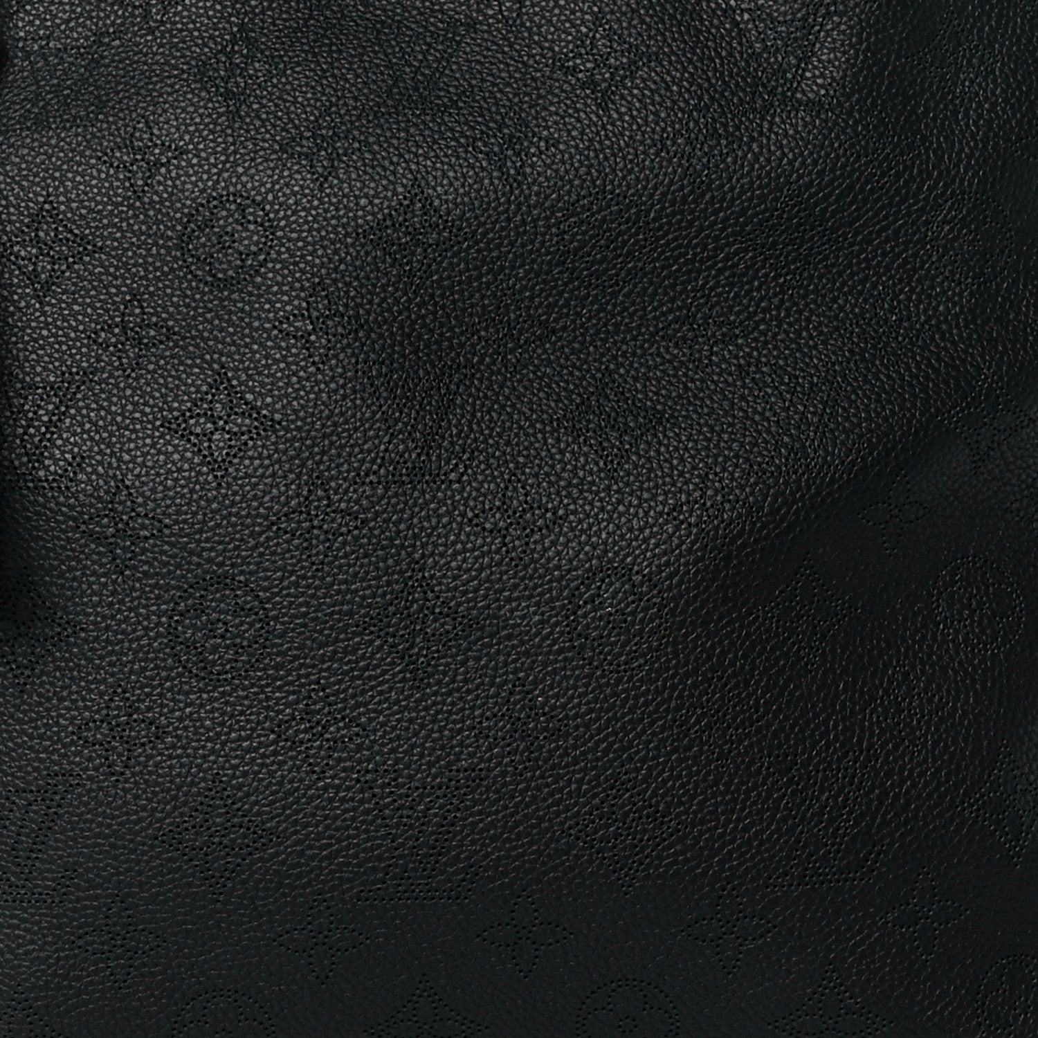 Louis Vuitton Mahina Beaubourg Hobo MM Black 8 of 12