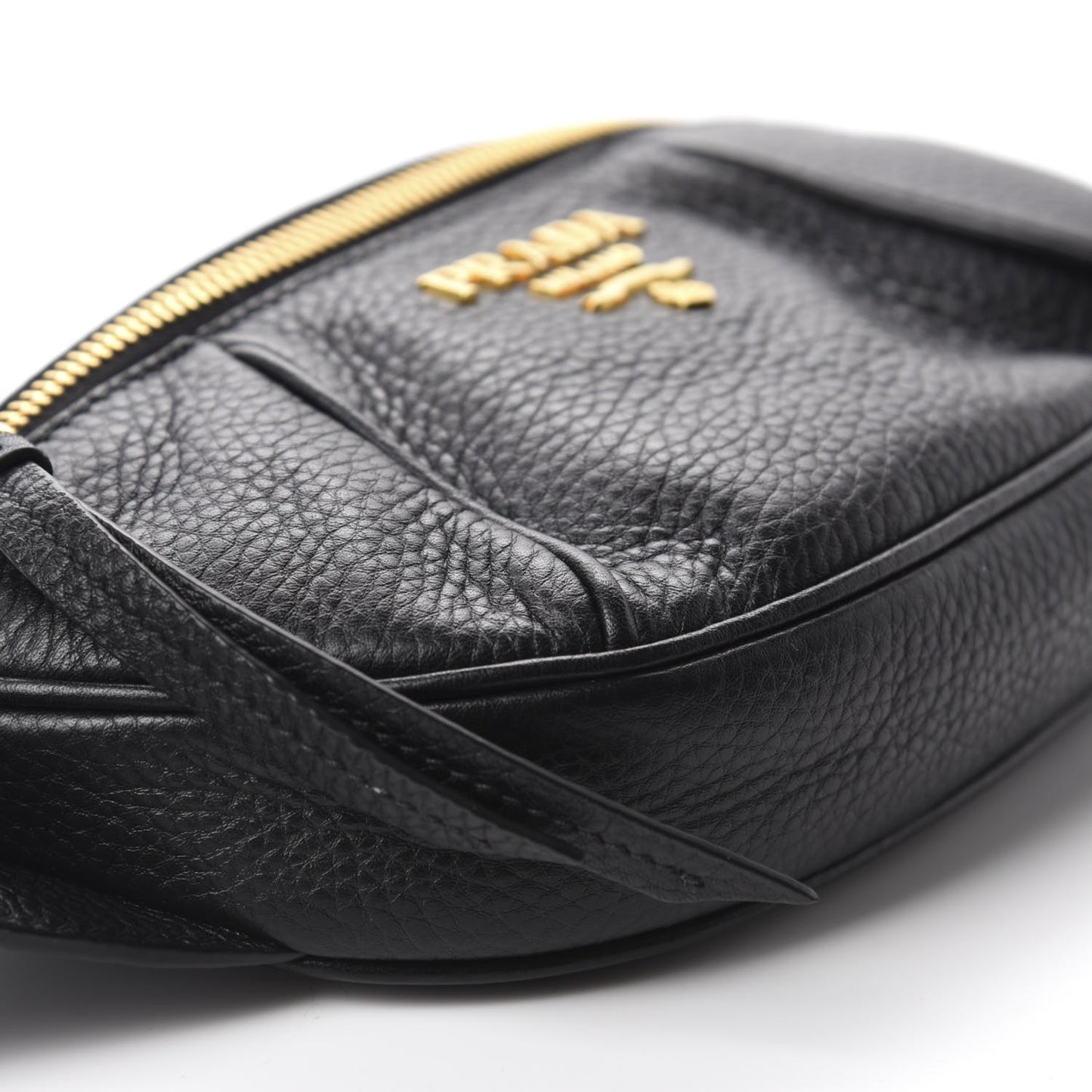 Vitello Daino Small Belt Bag Black