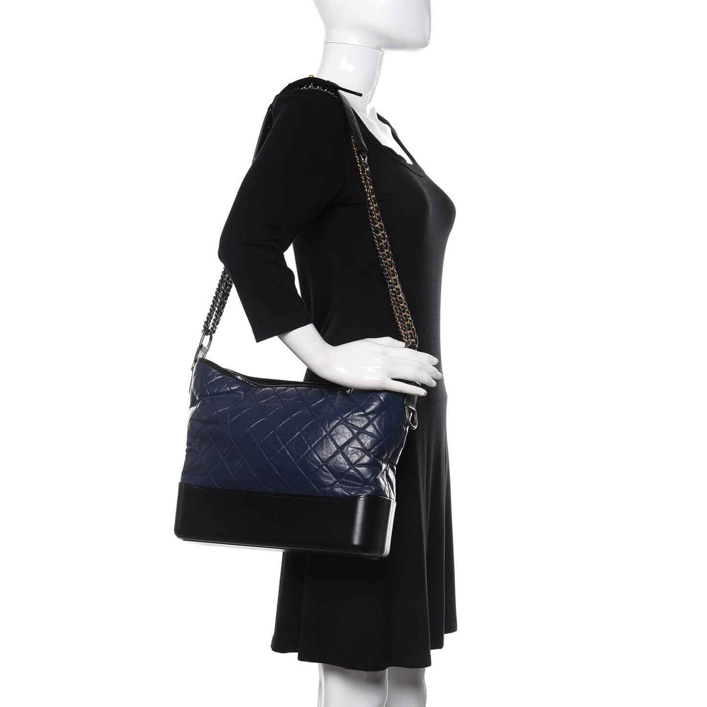 Aged Calfskin Quilted Large Gabrielle Hobo Navy Black