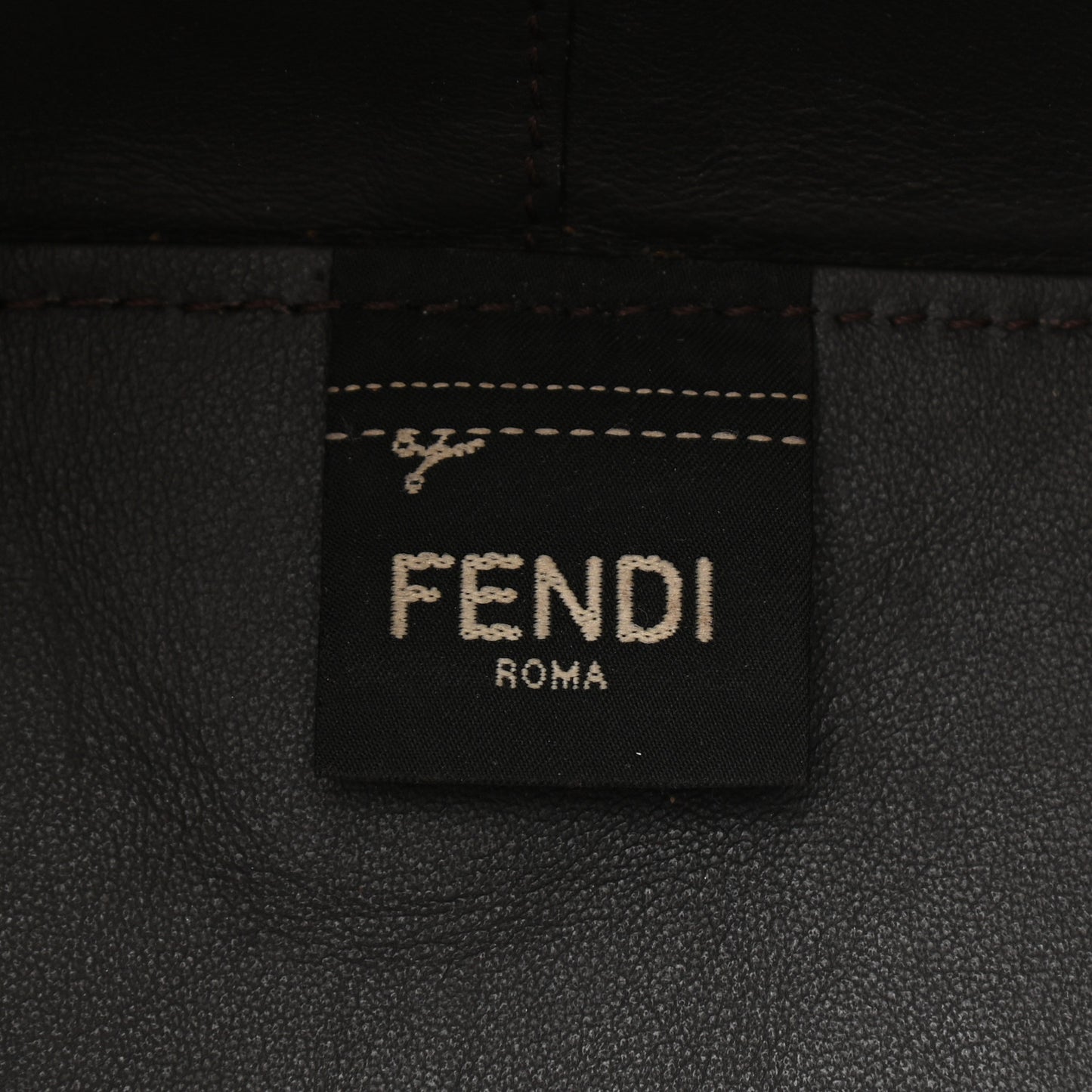 Mesh Vitello Grace F is Fendi FF 1974 Grande Mon Tresor Bucket Bag Marrone Black Ebano