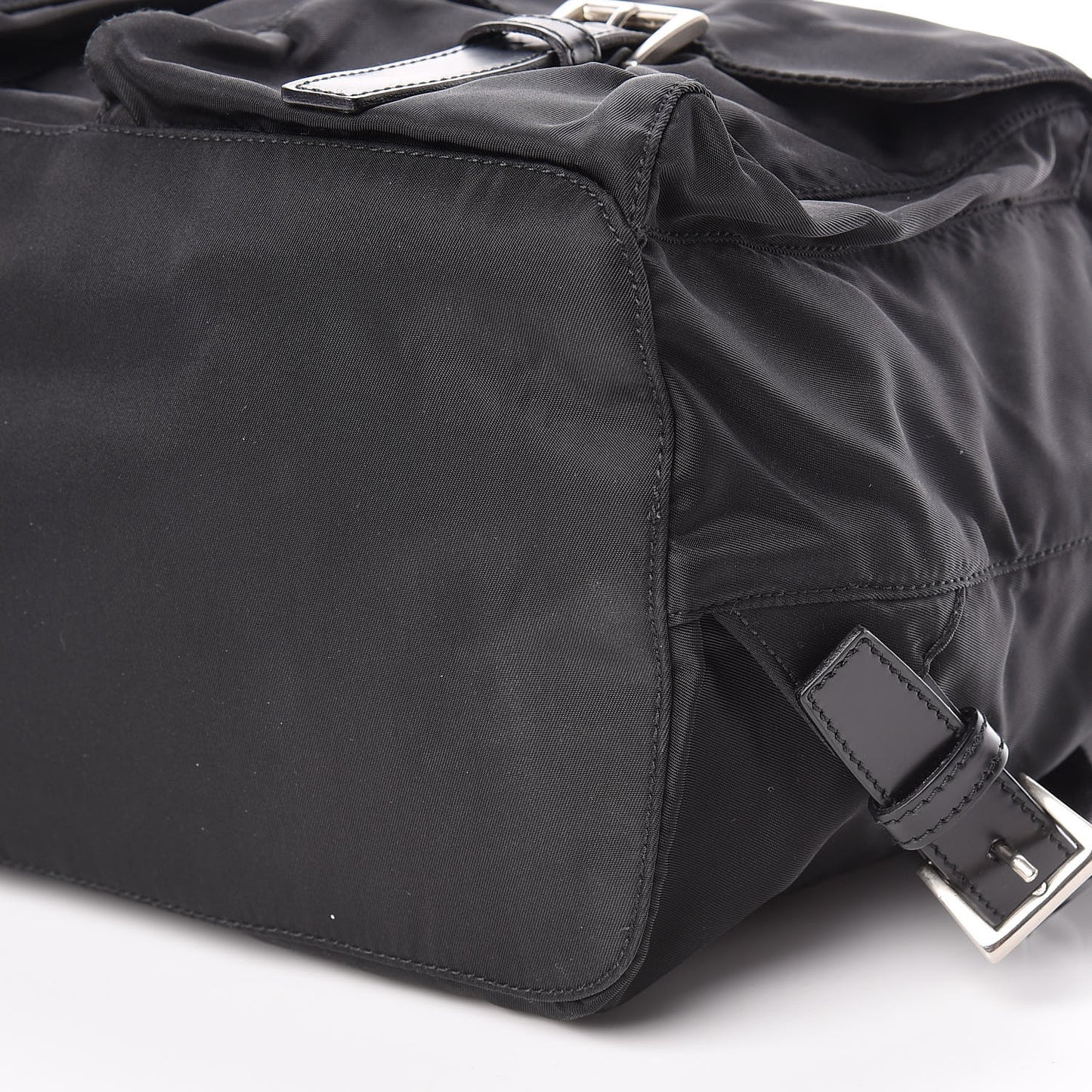 Nylon Vela Medium Backpack Black