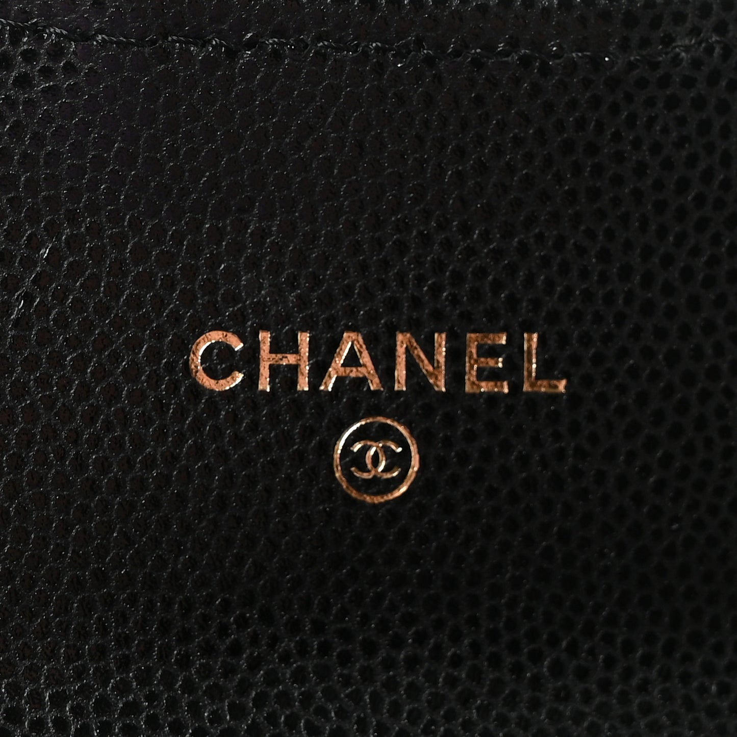 Caviar Quilted Medium Gusset Flap Wallet Black