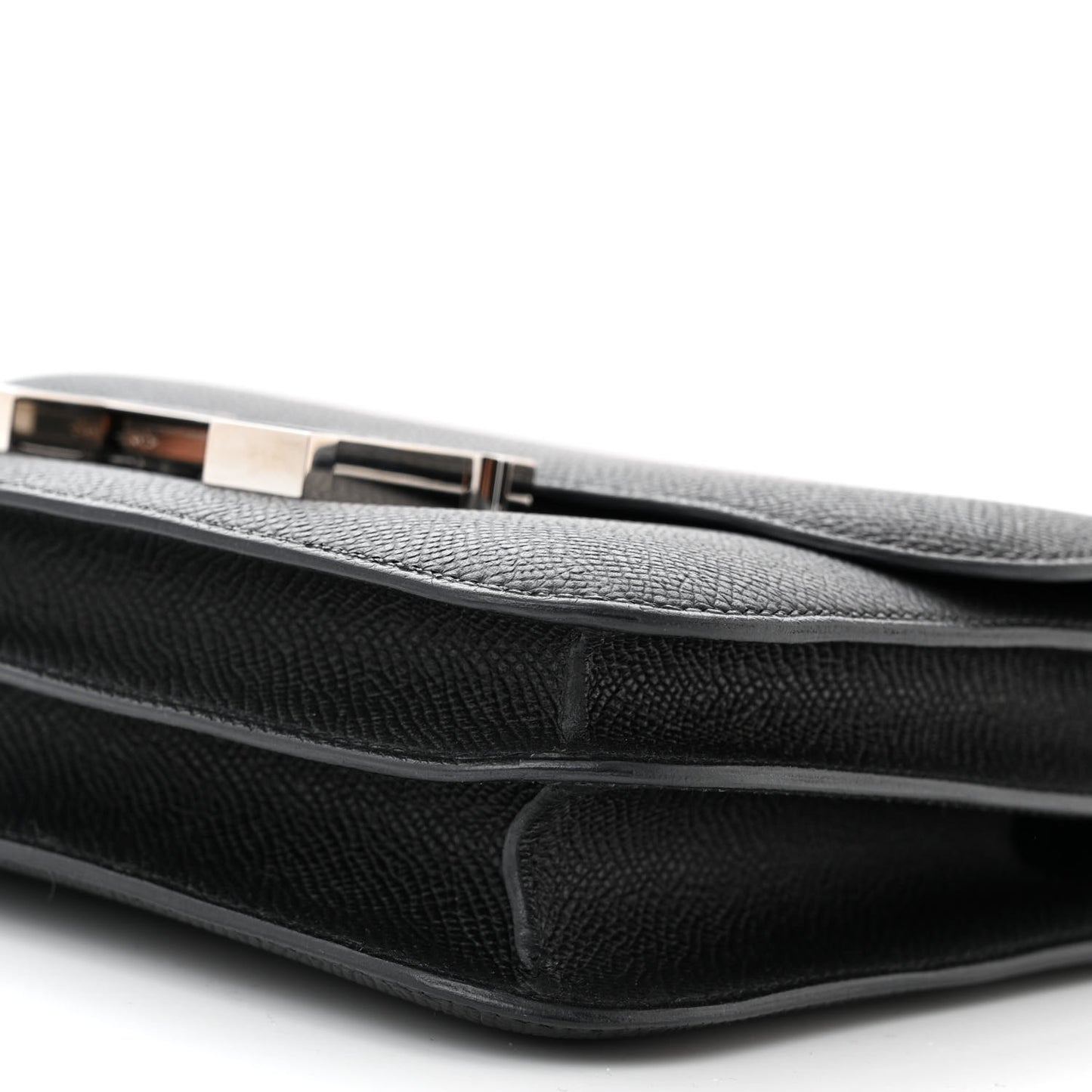 Epsom Constance 18 Black