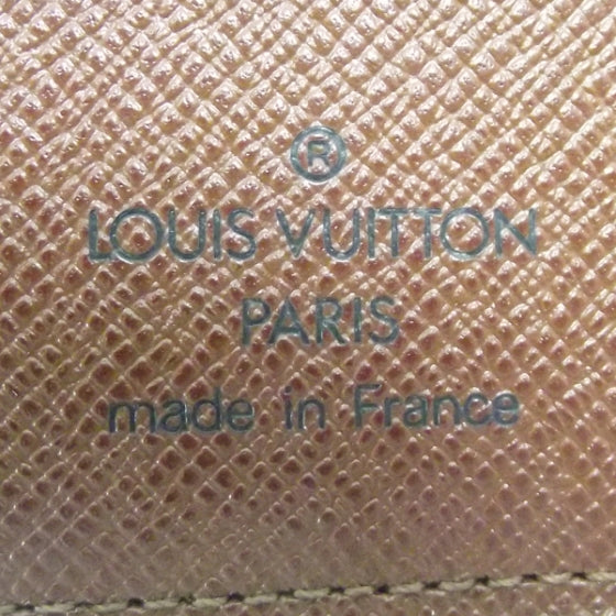 Louis Vuitton Monogram Medium Ring Agenda 6 of 8