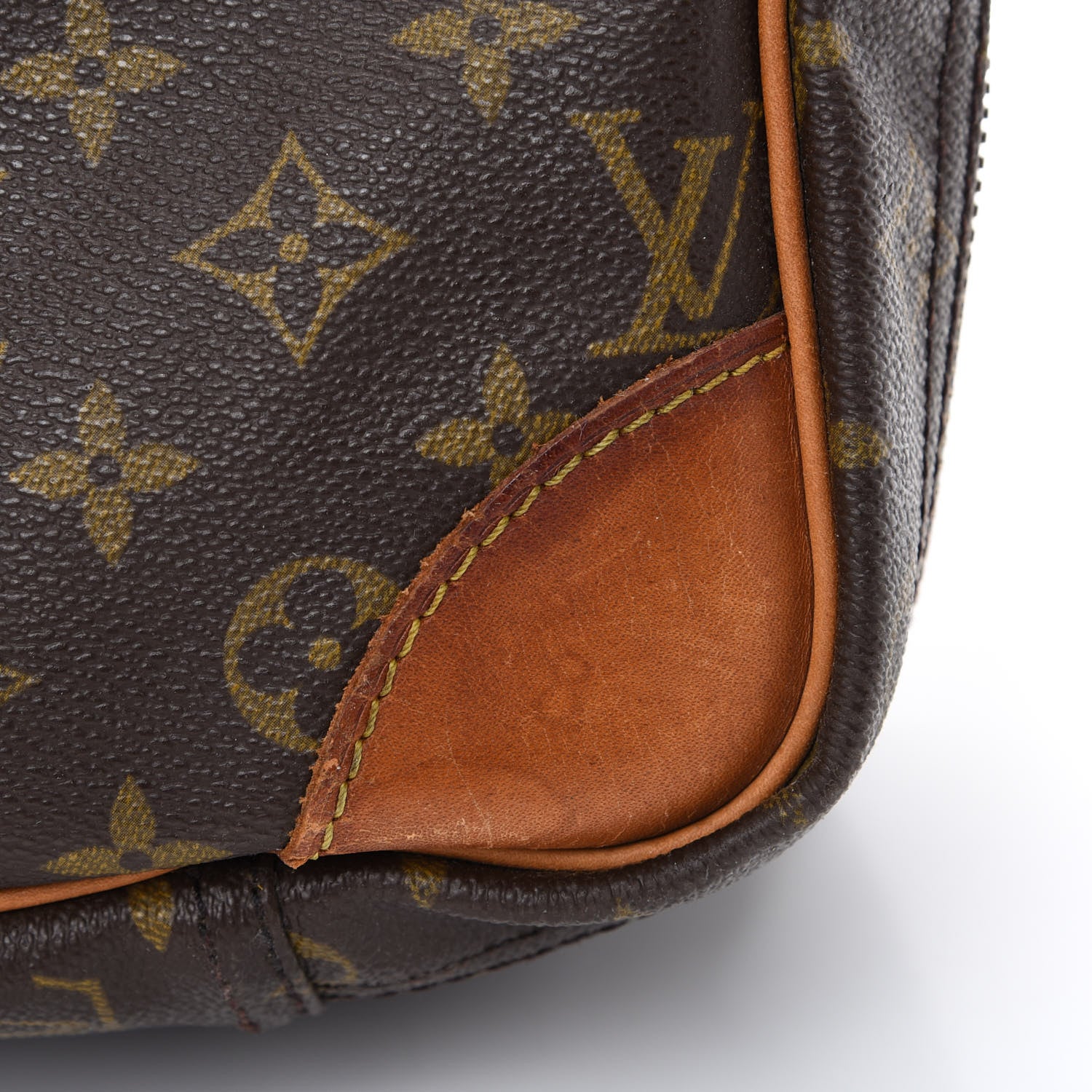 Louis Vuitton Monogram Sirius 50 12 of 22