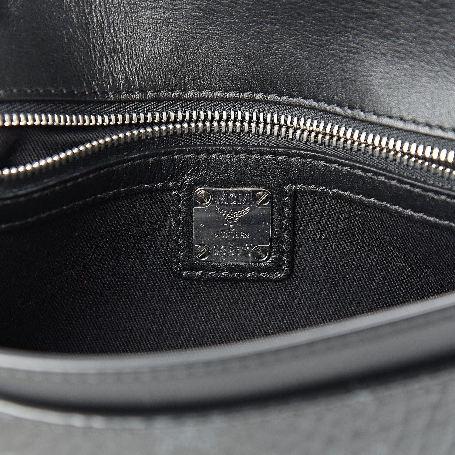 MCM Visetos Millie Wallet On Chain Black 5 of 9