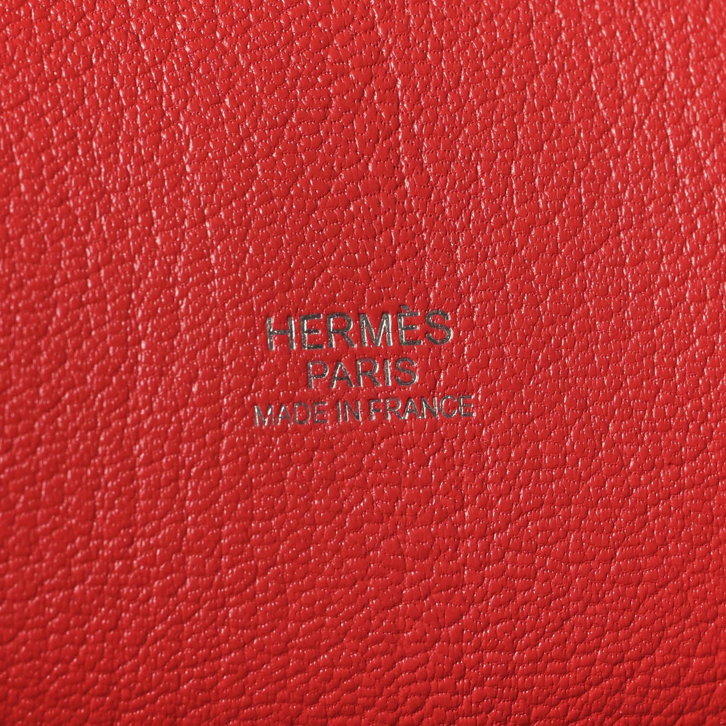 Taurillon Clemence Jypsiere 31 Rouge Pivoine