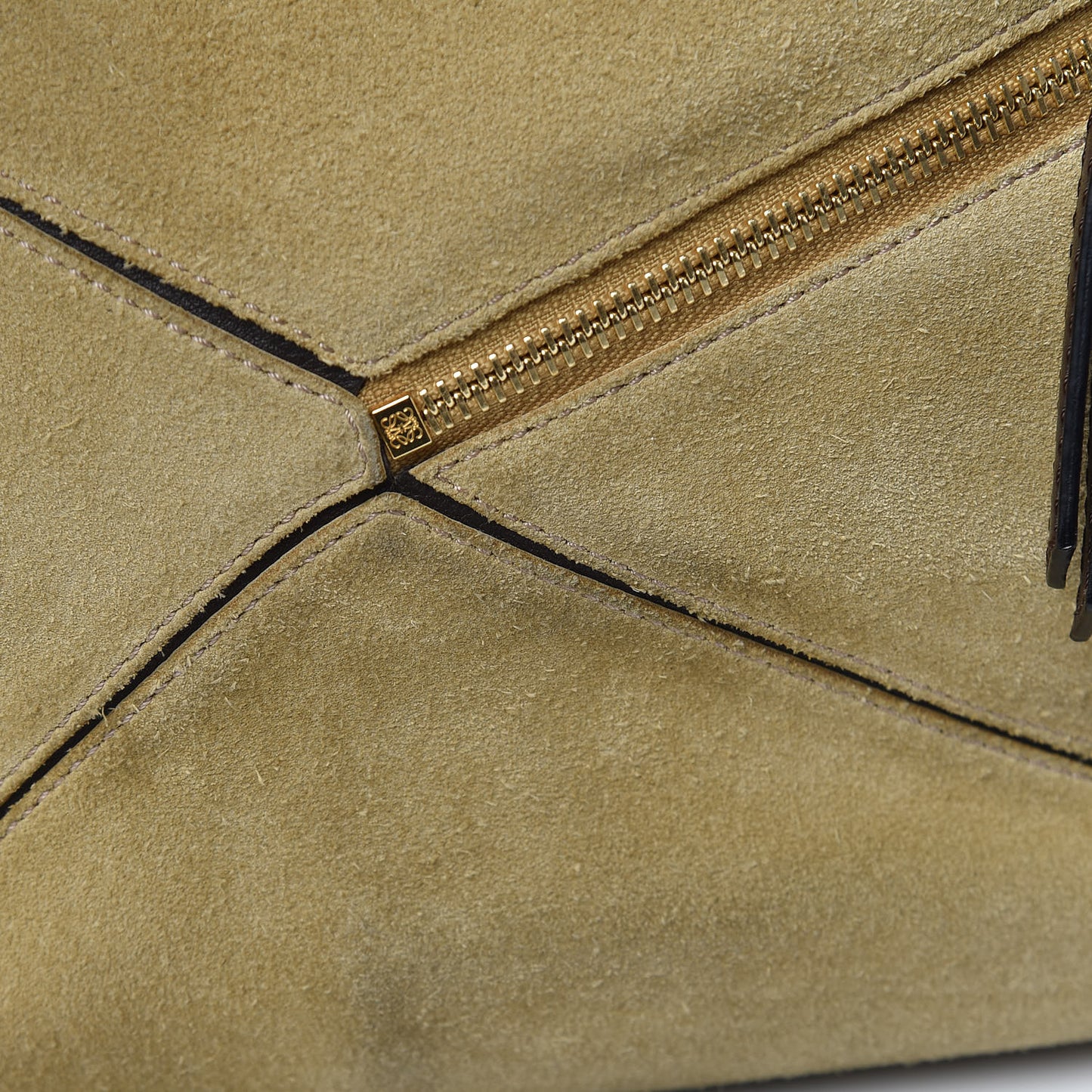 Suede Medium Puzzle Bag Gold