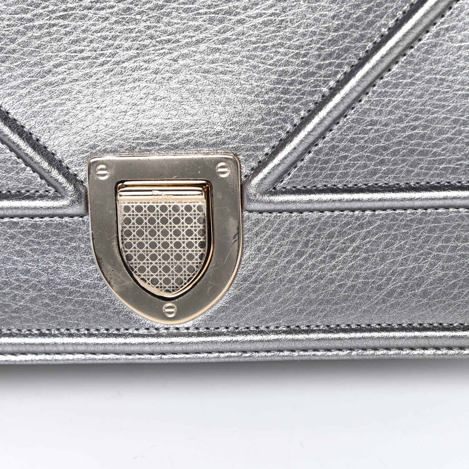 Christian Dior Metallic Grained Calfskin Medium Diorama Flap Bag Silver 12 of 17