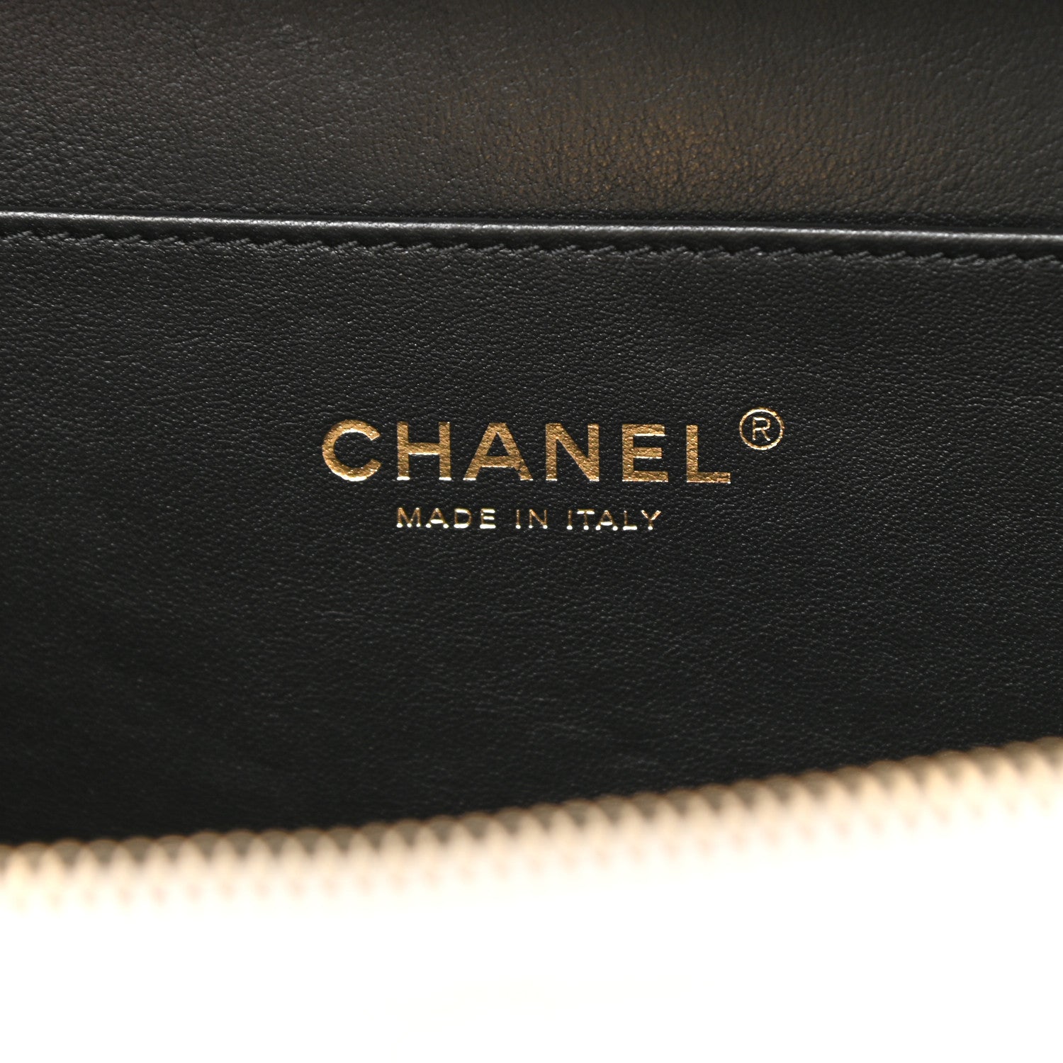 Chanel Caviar Quilted Small Pick Me Up Vanity Case White 6 of 11