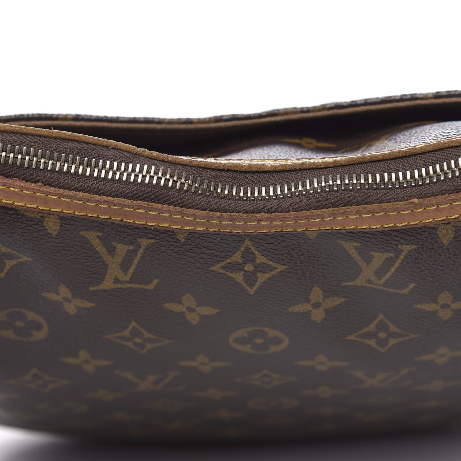 Louis Vuitton Monogram Odeon MM 7 of 16