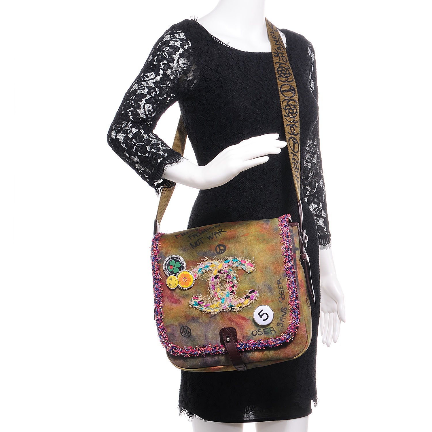 Chanel Washed Toile Graffiti On The Pavements Messenger Khaki Multicolor 2 of 9
