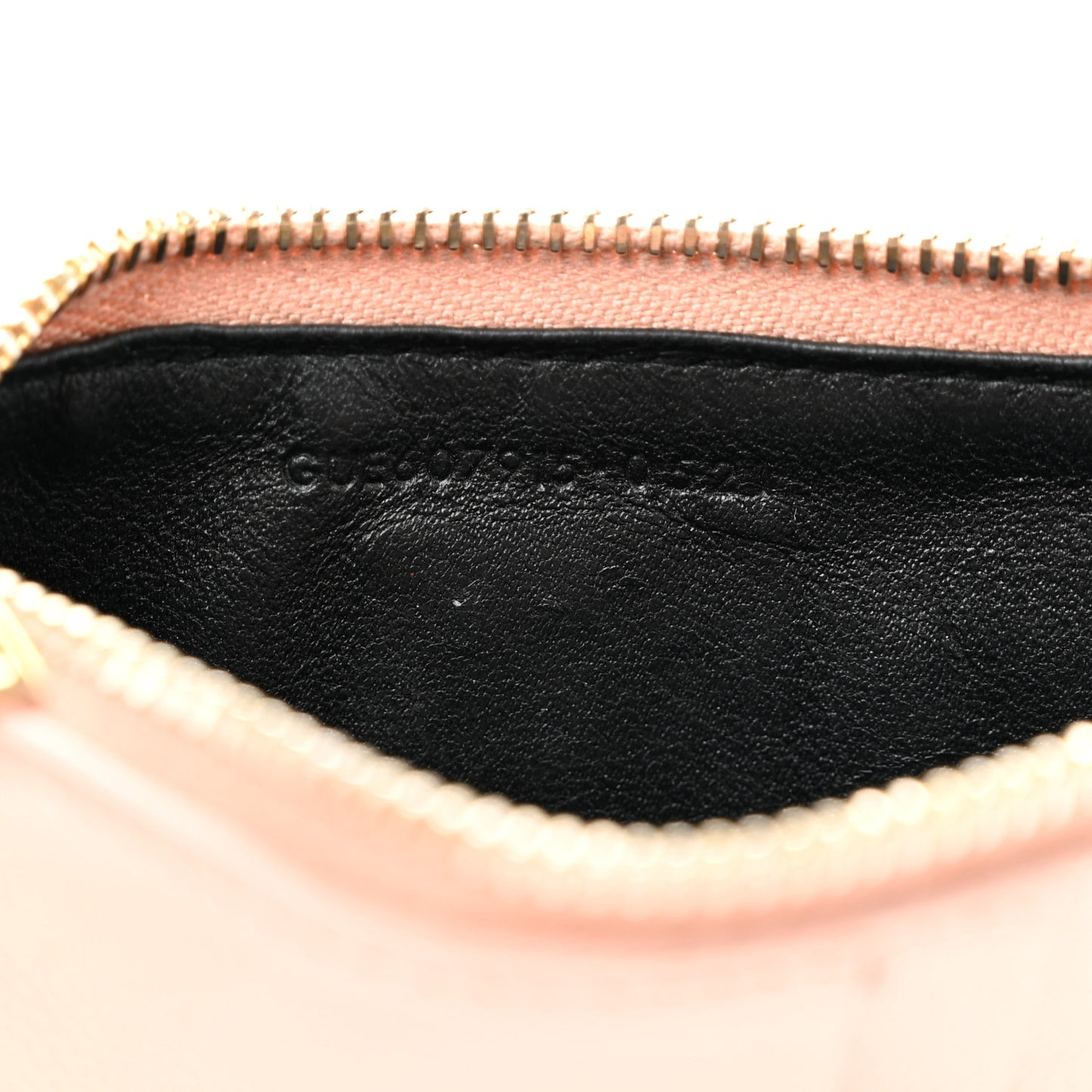 Grain De Poudre Matelasse Chevron Monogram Fragments Zippered Card Case Nude Powder