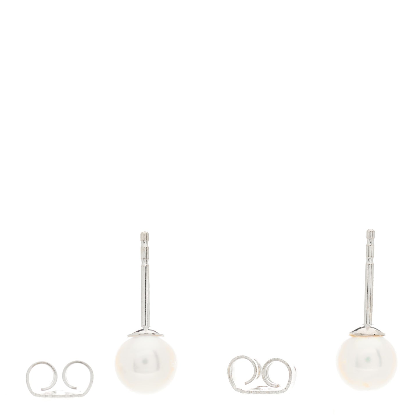 18K White Gold Akoya Pearl 5.5-6mm Stud Earrings