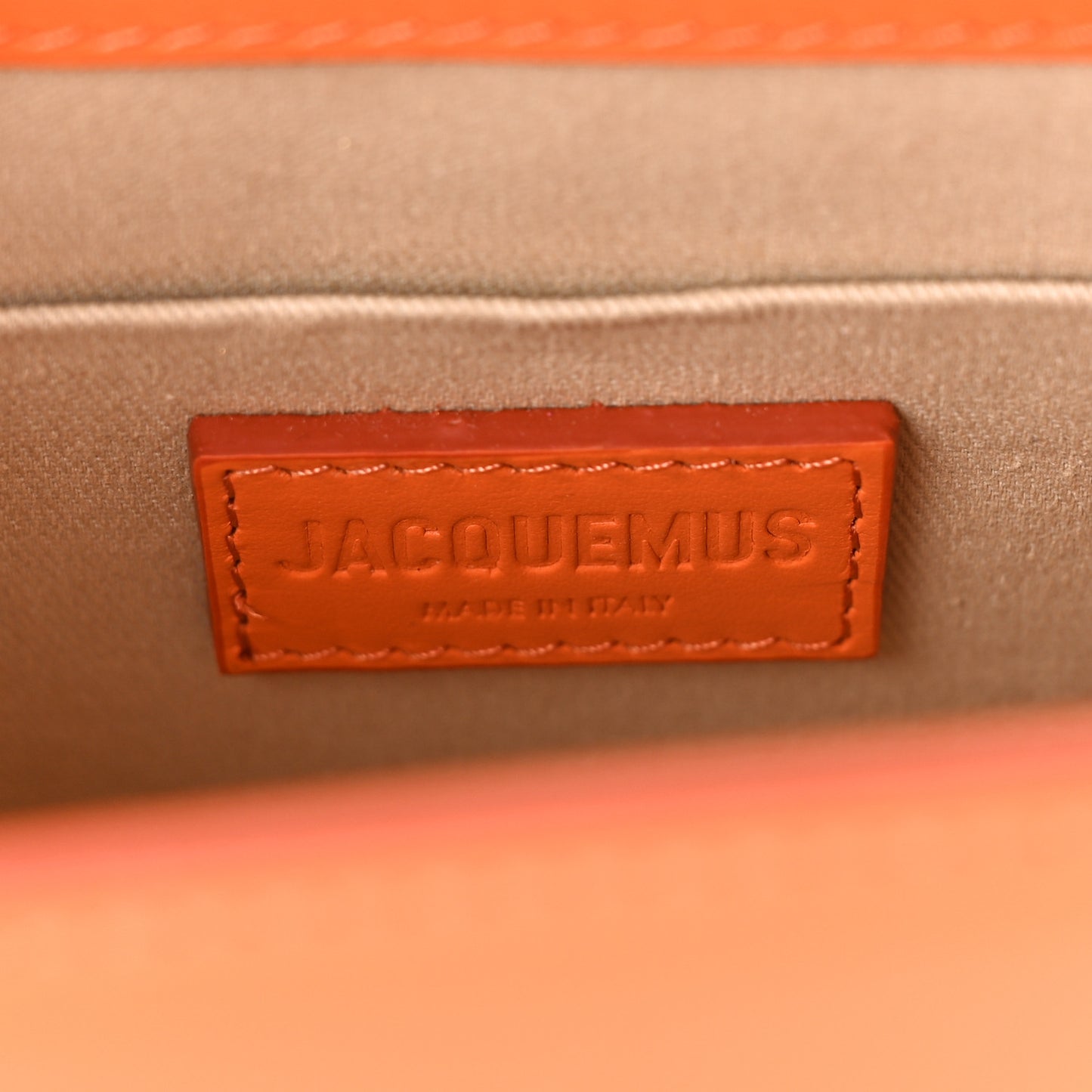 Smooth Calfskin Le Chiquito Moyen Orange