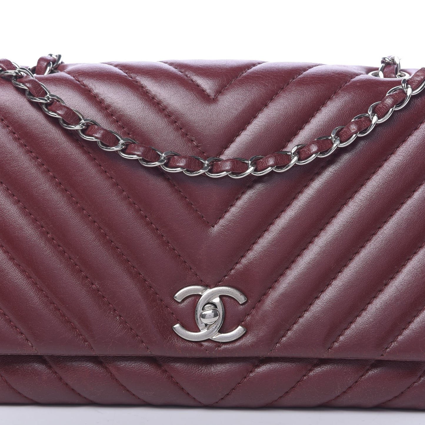 Lambskin Chevron Quilted Medium Surpique Flap Dark Red