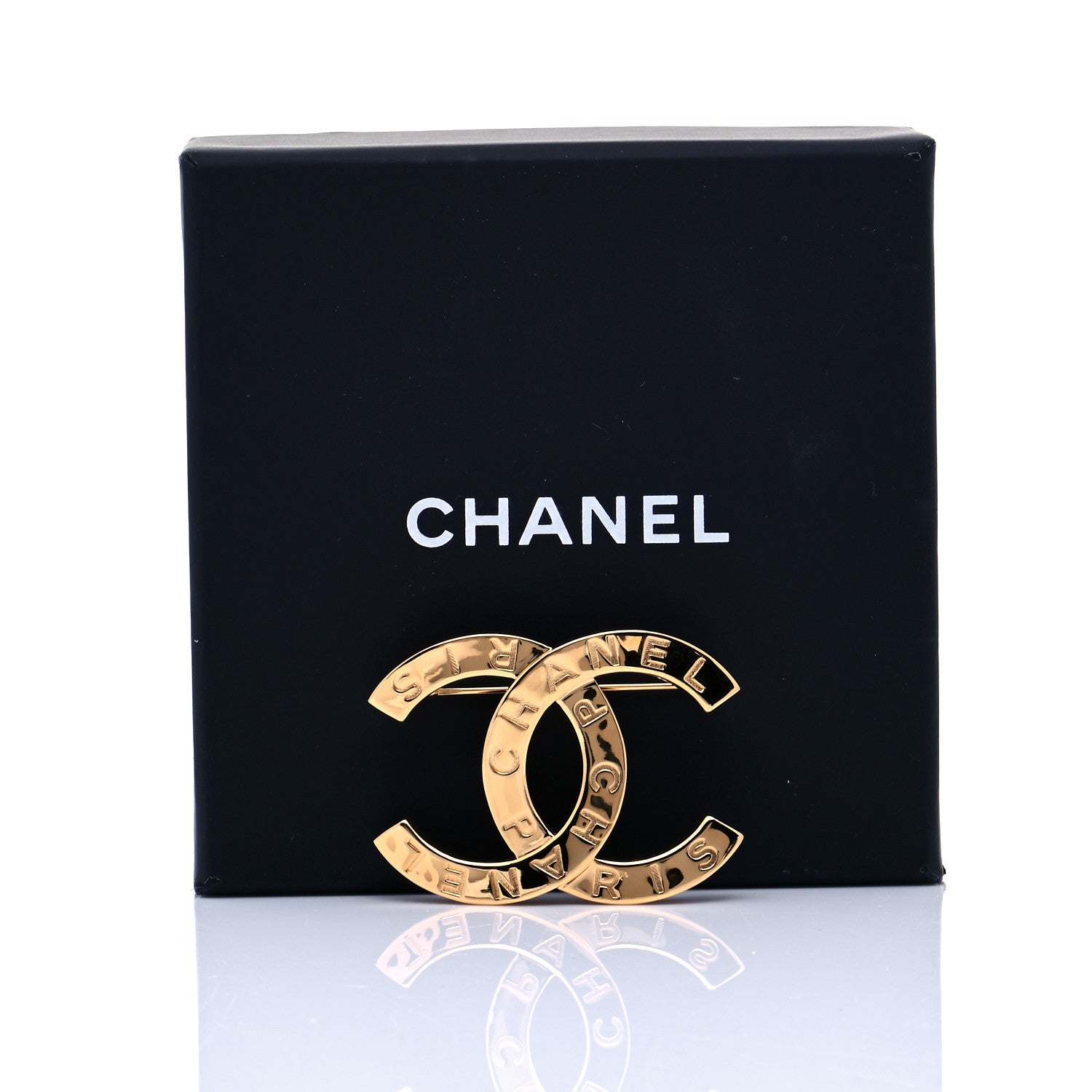 Chanel Metal Paris Button CC Large Brooch Gold 5 of 5