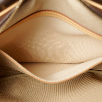 Louis Vuitton Monogram Reporter PM 7 of 11
