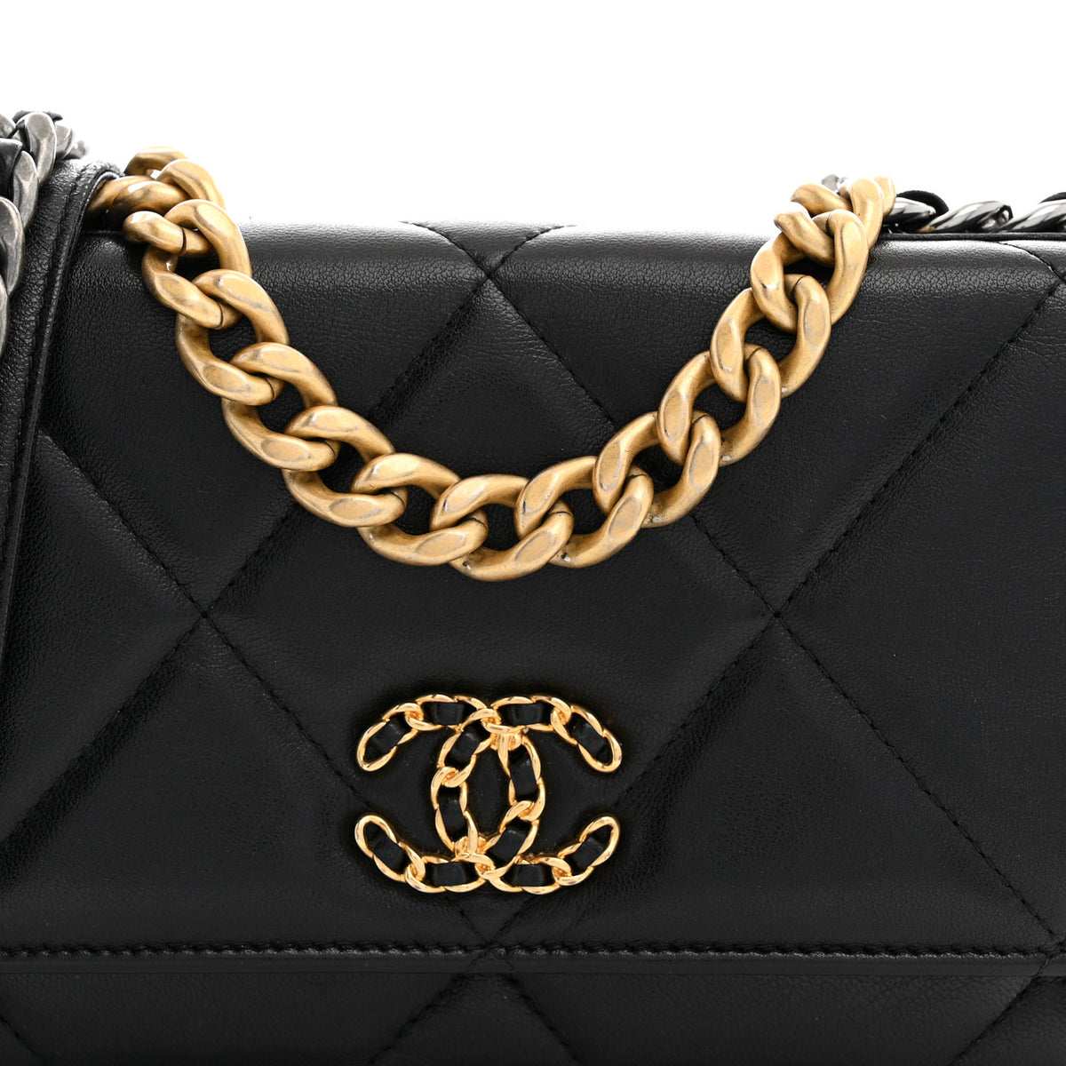Lambskin Quilted Chanel 19 Wallet On Chain WOC Black