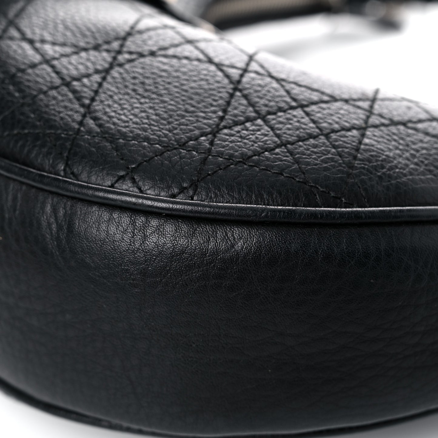 Grained Calfskin Cannage Hobo Black
