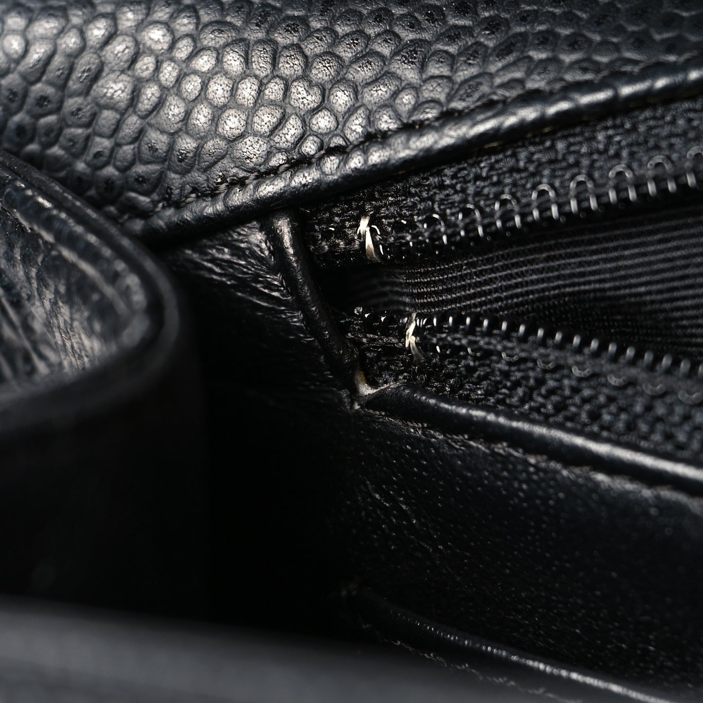 Caviar Quilted Jumbo Single Flap Black