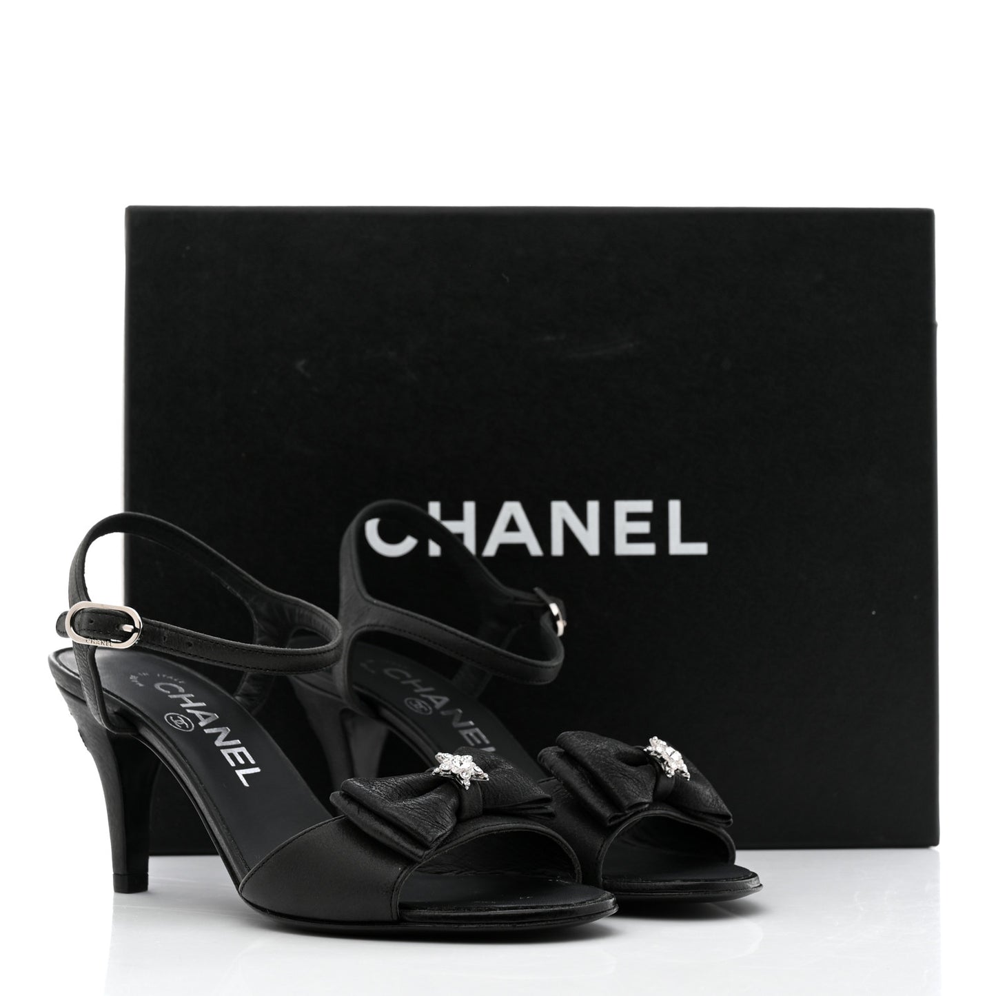Crepe Grosgrain Crystal Bow Open Toe Sandals 35 Black