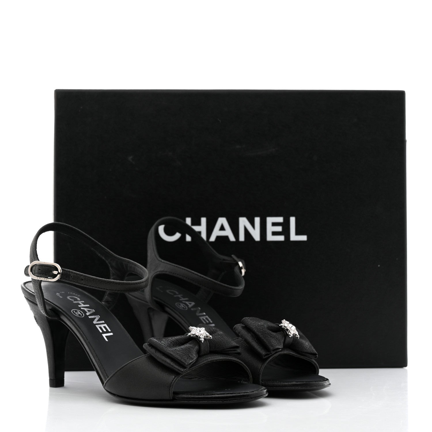 Chanel Crepe Grosgrain Crystal Bow Open Toe Sandals 35 Black 9 of 9