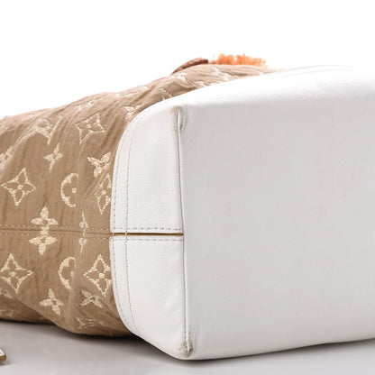 Louis Vuitton Monogram Sabbia Besace White 19 of 20