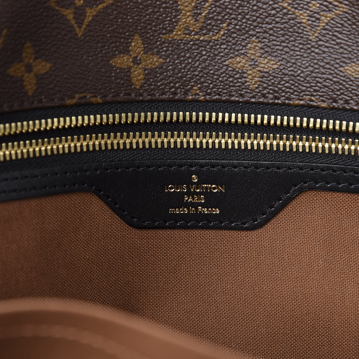 Monogram City Steamer XXL