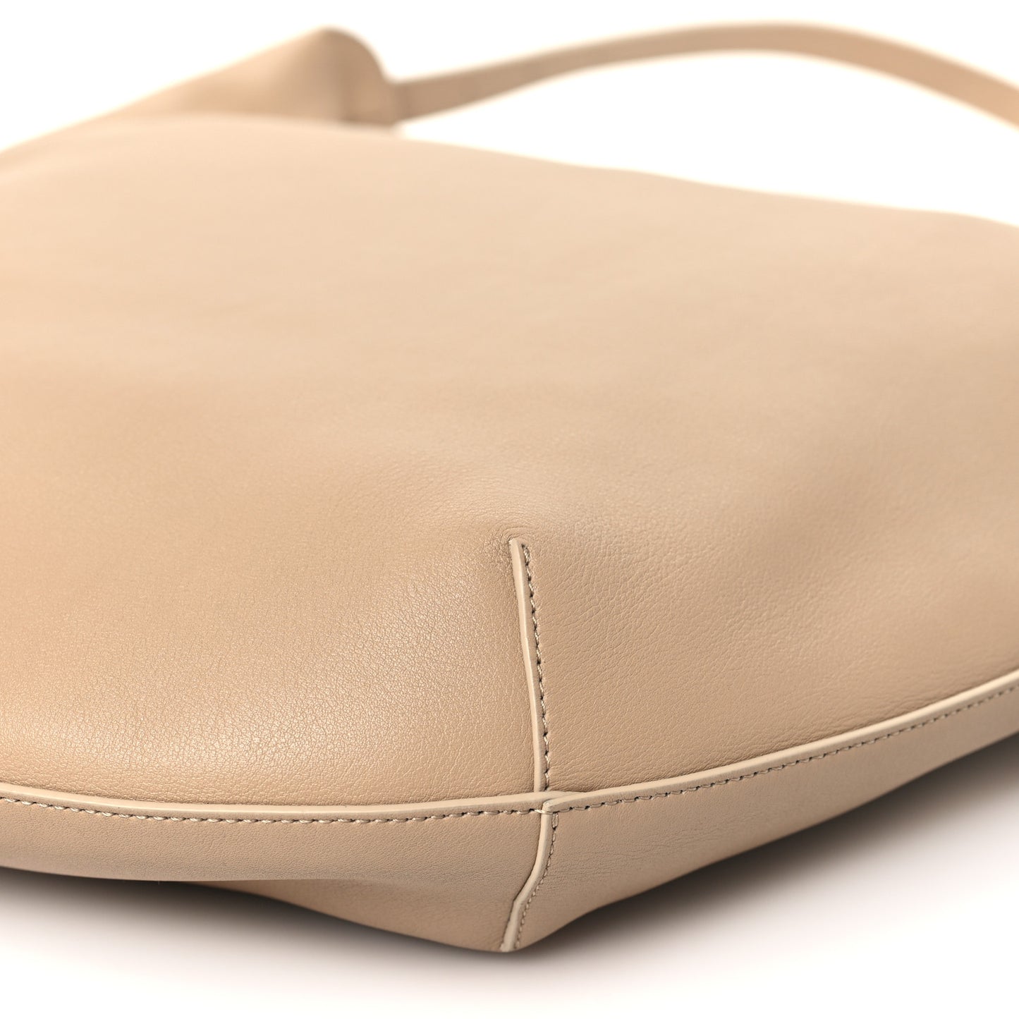 Calfskin N/S Allie Bag Dune