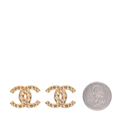 Chanel CC Earrings Gold 2 of 5