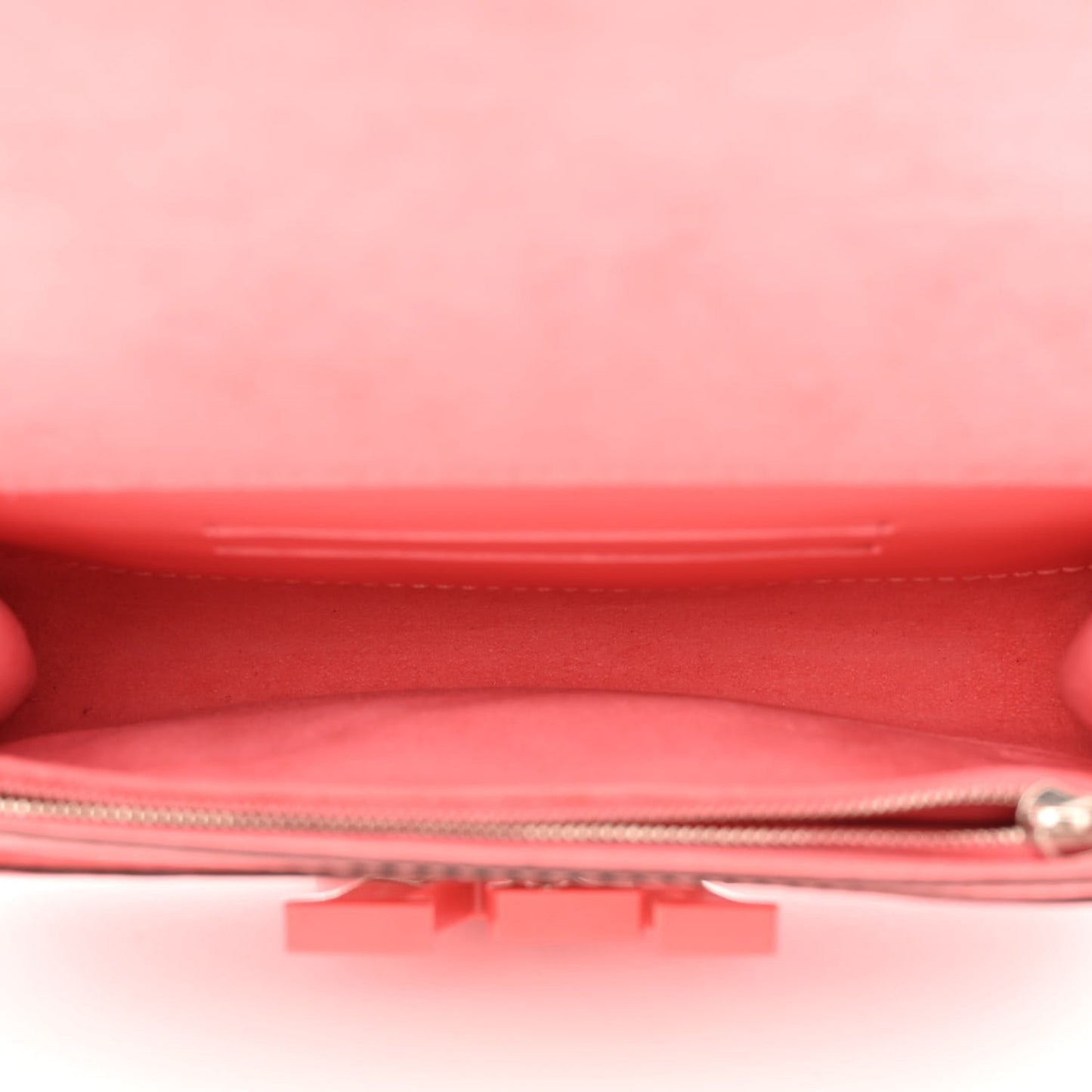 Epi Louise Strap PM Corail